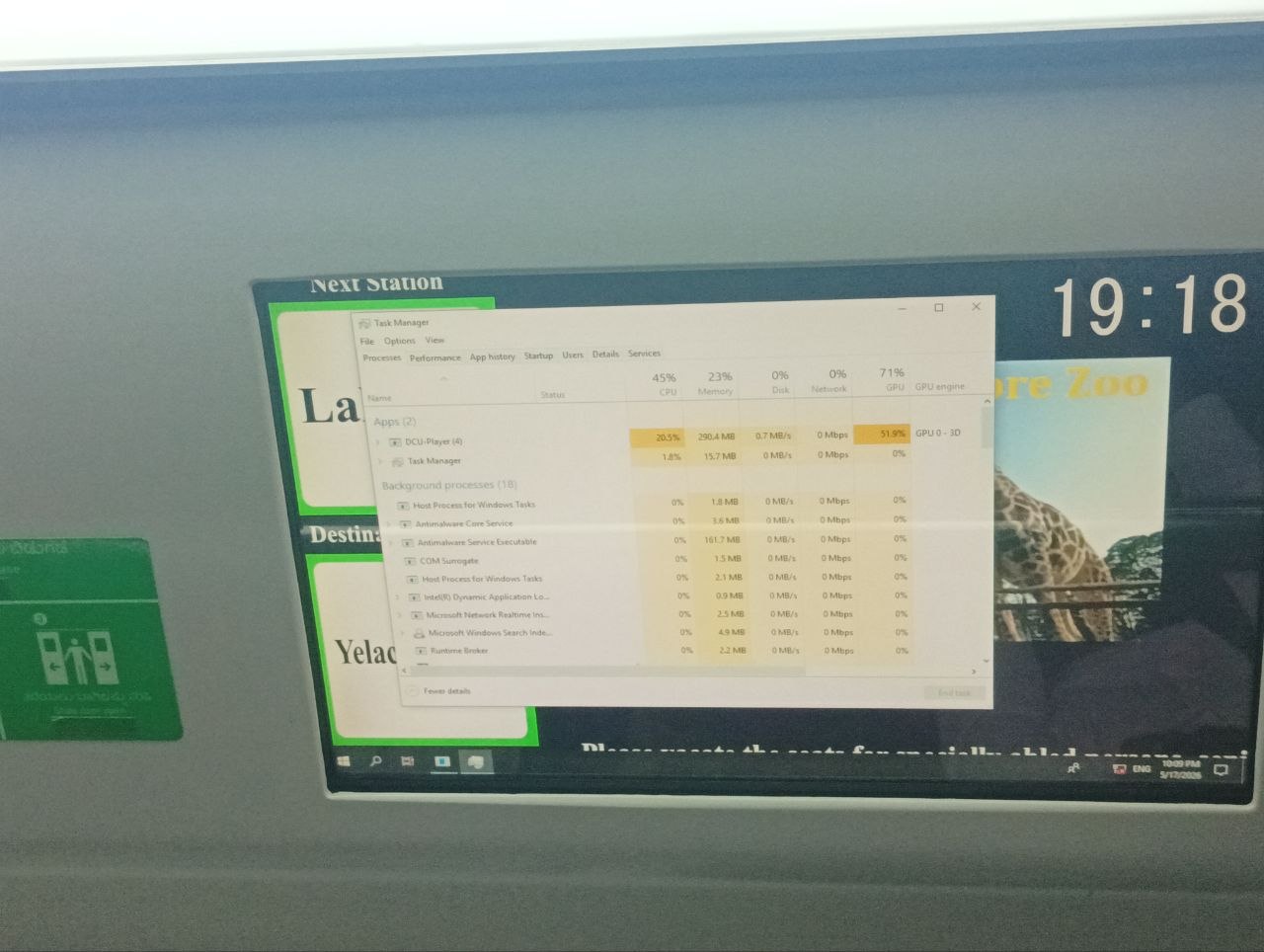 Windows on metro info screen